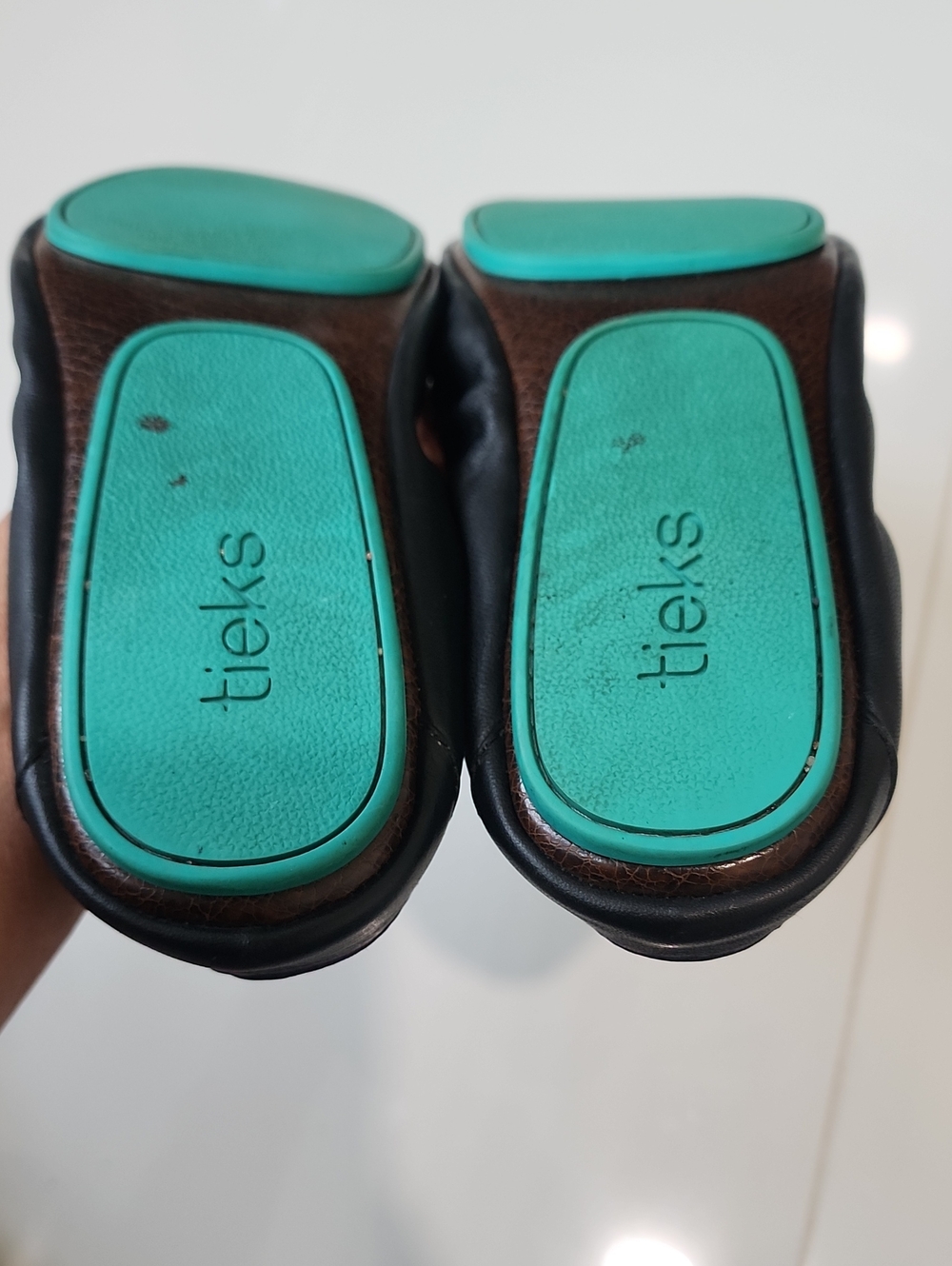 Tiekd Black Women's Leather Ballet Flats - Picture 7 of 14